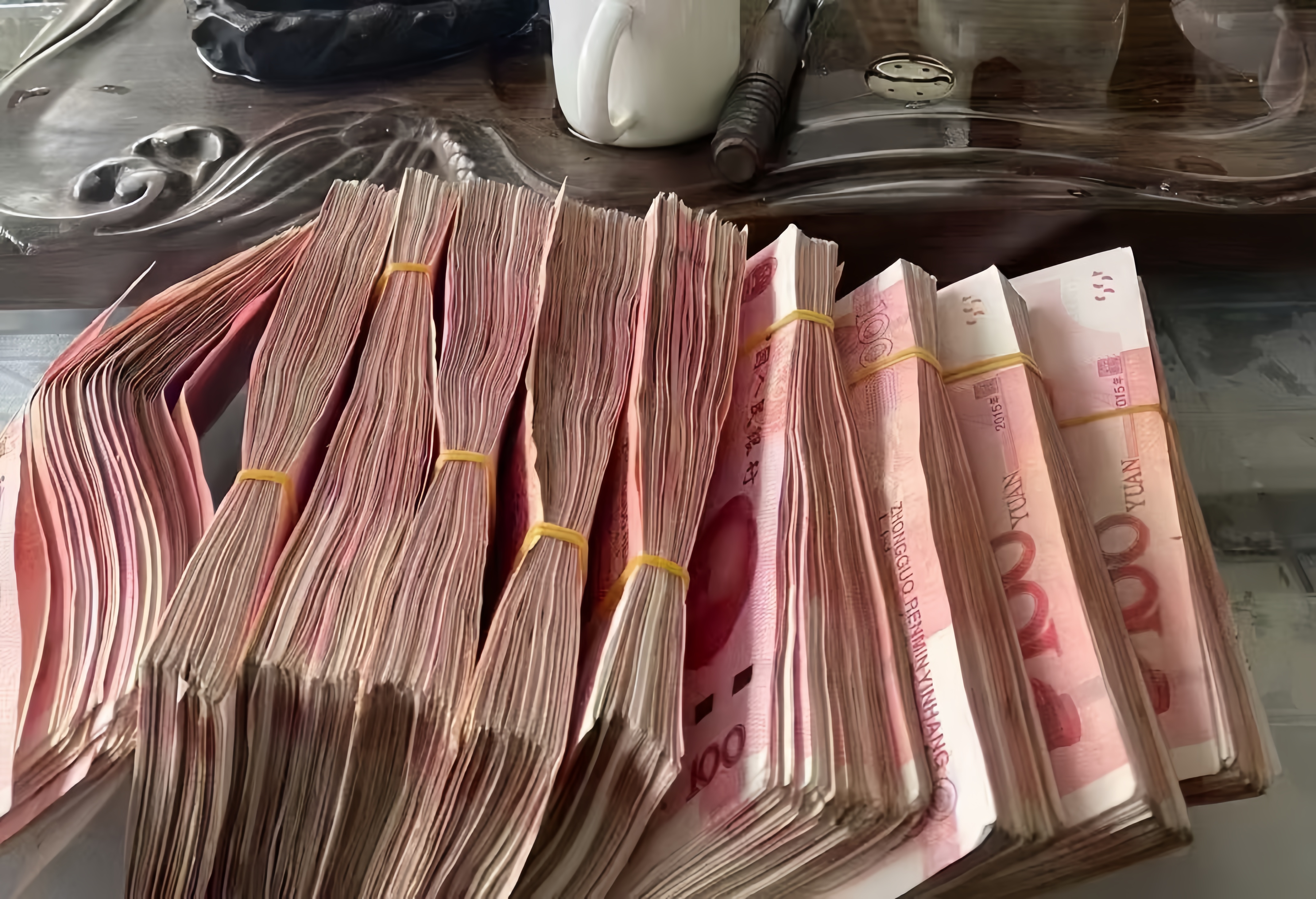 揭秘2025最强变现项目抖音 黑科技商城,那些大主播幕后都是这么玩!附云端商城软件免费下载-5 揭秘2025最强变现项目抖音 黑科技商城,那些大主播幕后都是这么玩!附云端商城软件免费下载(图5)