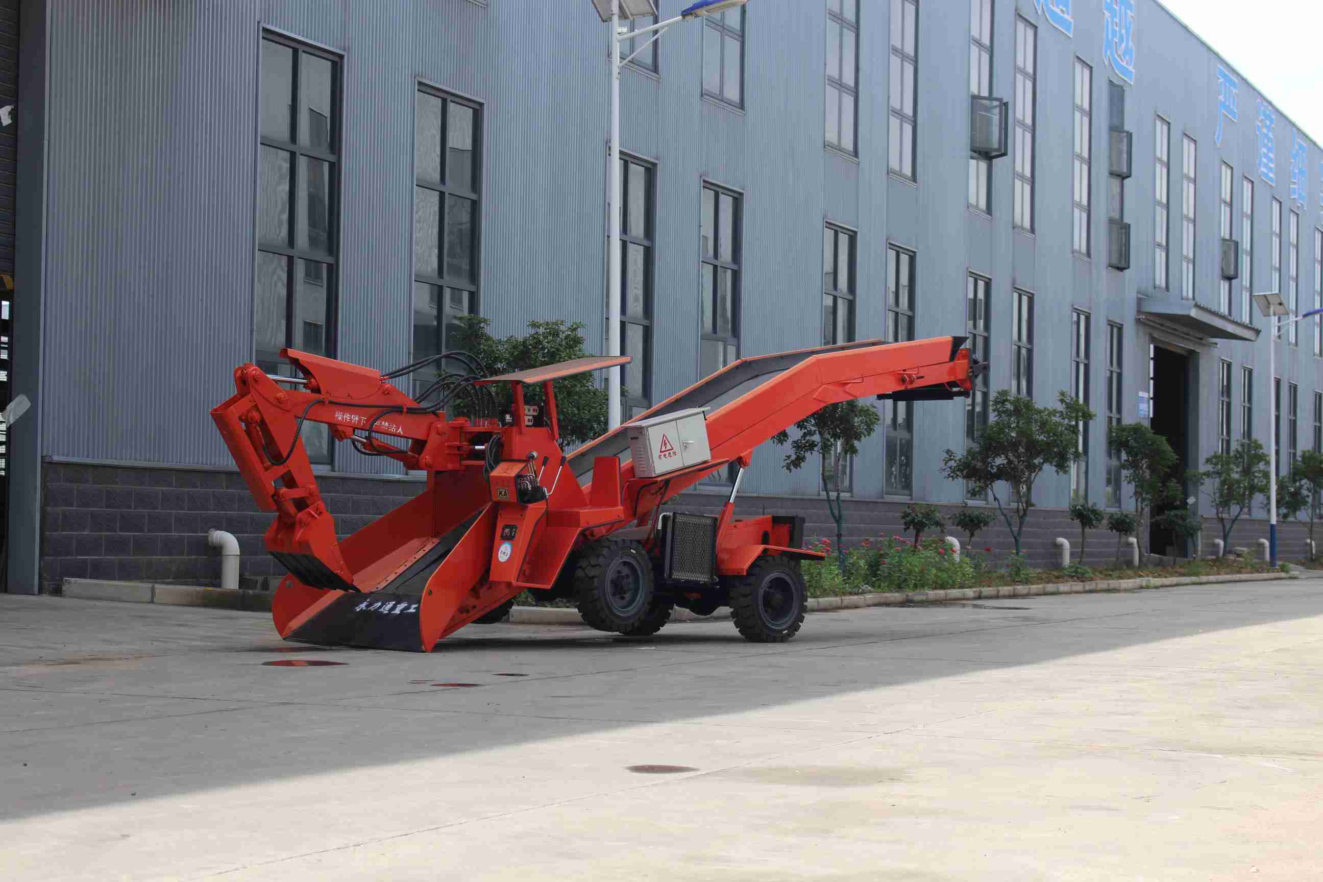 读雷锋故事有感：平凡铸就伟大，奉献绽放光芒(图1)