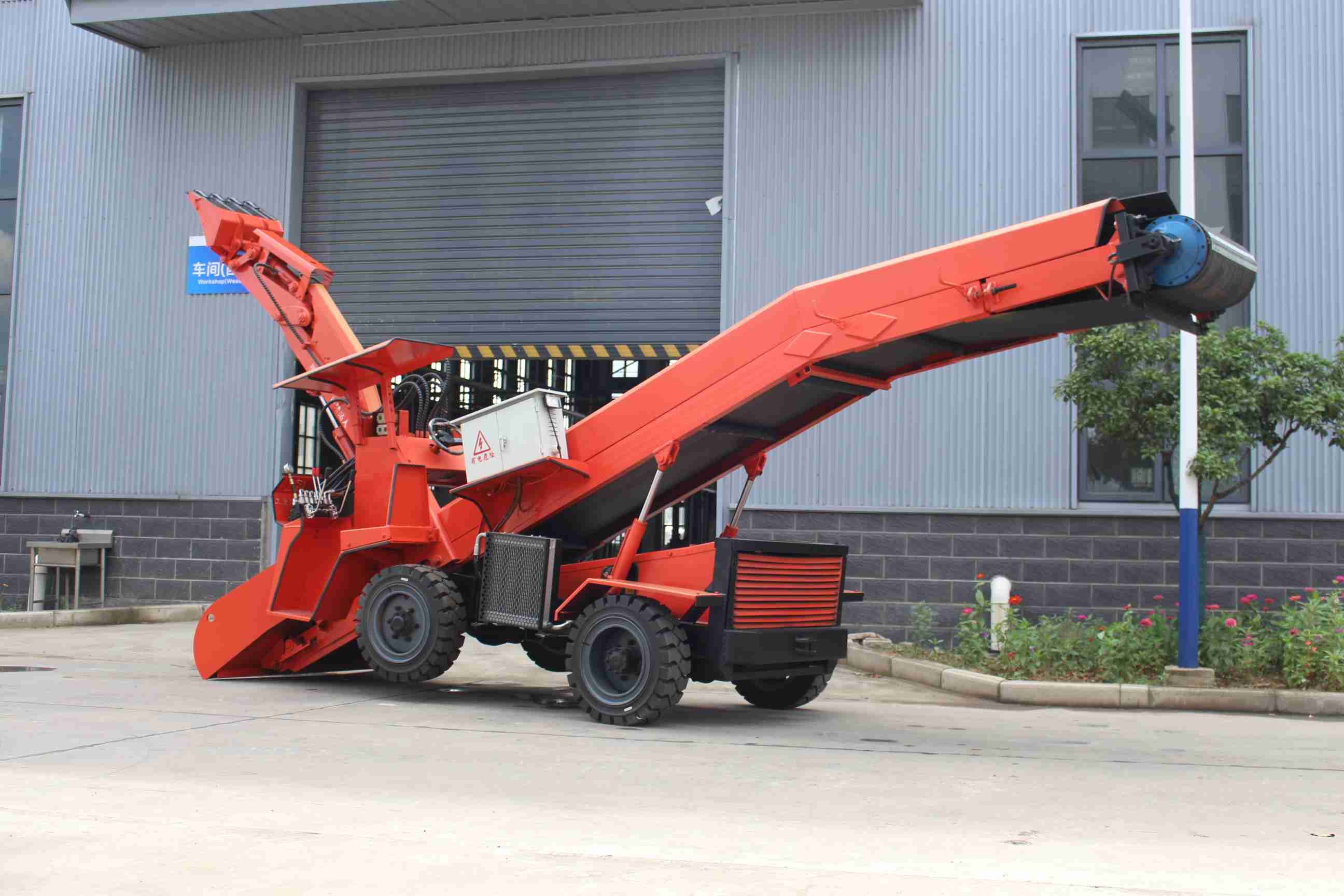 The Classic Quotes of the Little Prince in English: Insights and Inspirations(图1) The Classic Quotes of the Little Prince in English: Insights and Inspirations(图1)